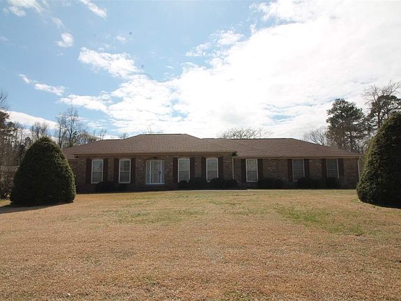 2nd image of 117 S Hawk Dr