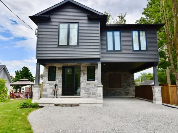 4 Centre St, Barrie, ON L4N 3L4