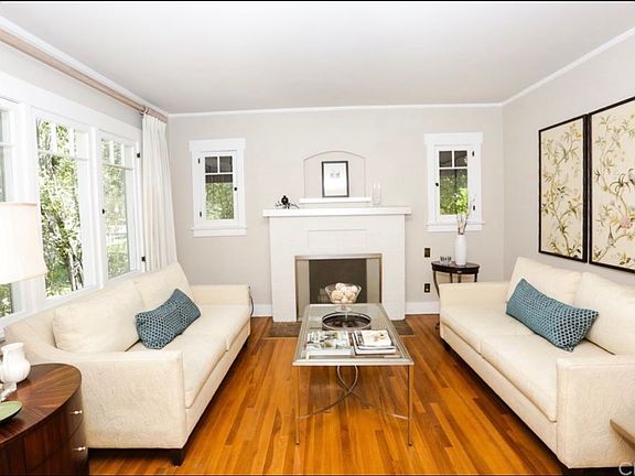4th image of 2040 Queensberry Rd