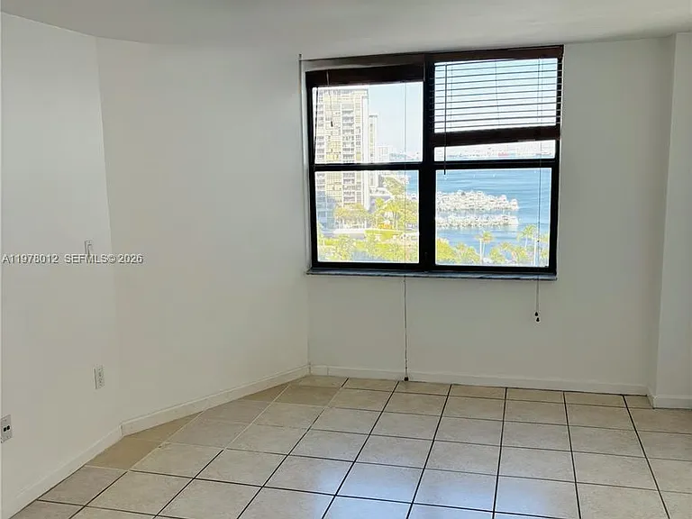 2333 Brickell Ave #1115 — Photo 12