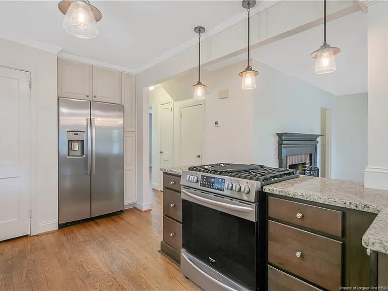 415 Vista Dr — Photo 11