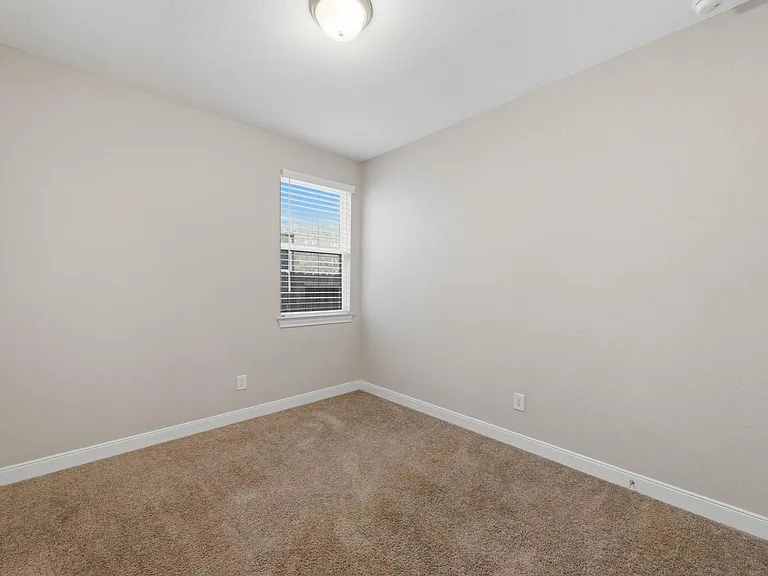 24230 Prairie Glen Ln — Photo 24