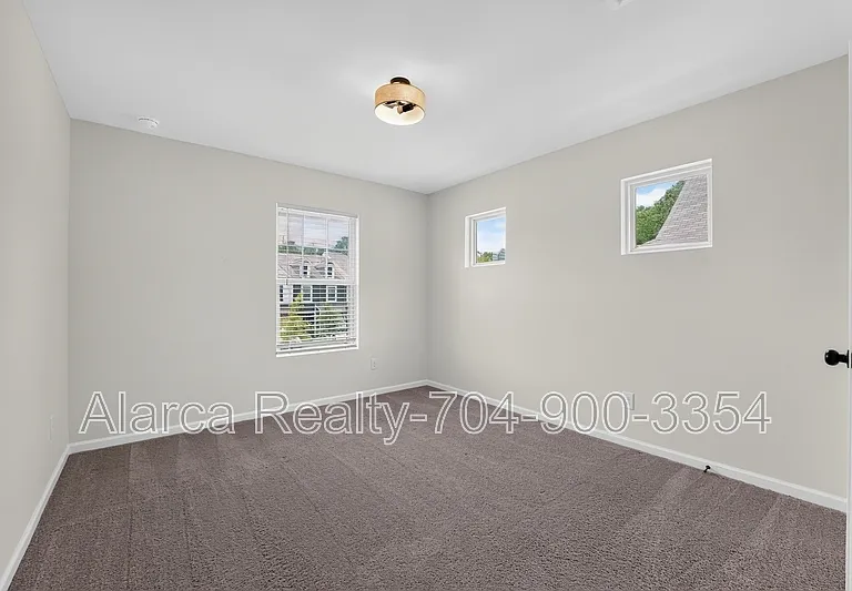 230 Quinn Rd #21 — Photo 11