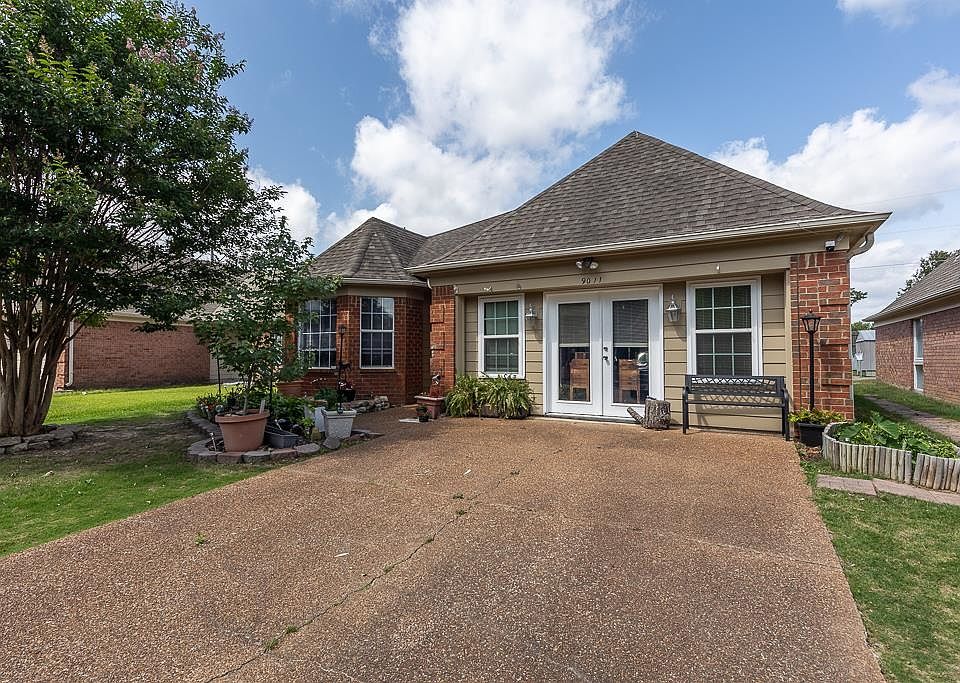 1st image of 9011 Pepper Hollow Ct