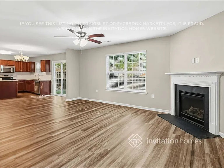 4924 Broad Leaf Ct — Photo 6