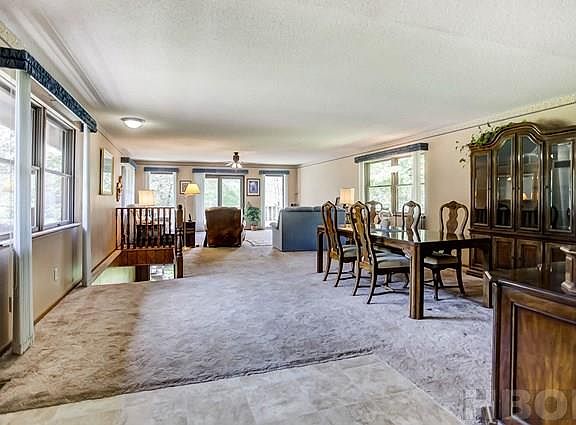 3rd image of 2284 Township Road 232
