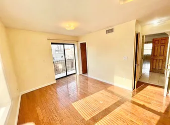 Rented by Century 21 Premier 