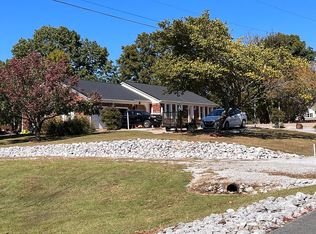25 Hickory Ct, Beechmont, KY 42323