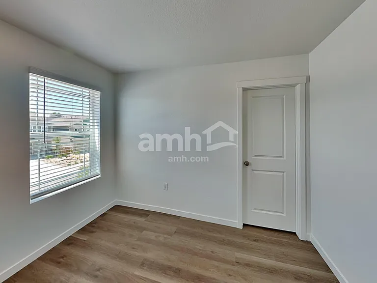 26199 E Calhoun Cir — Photo 16