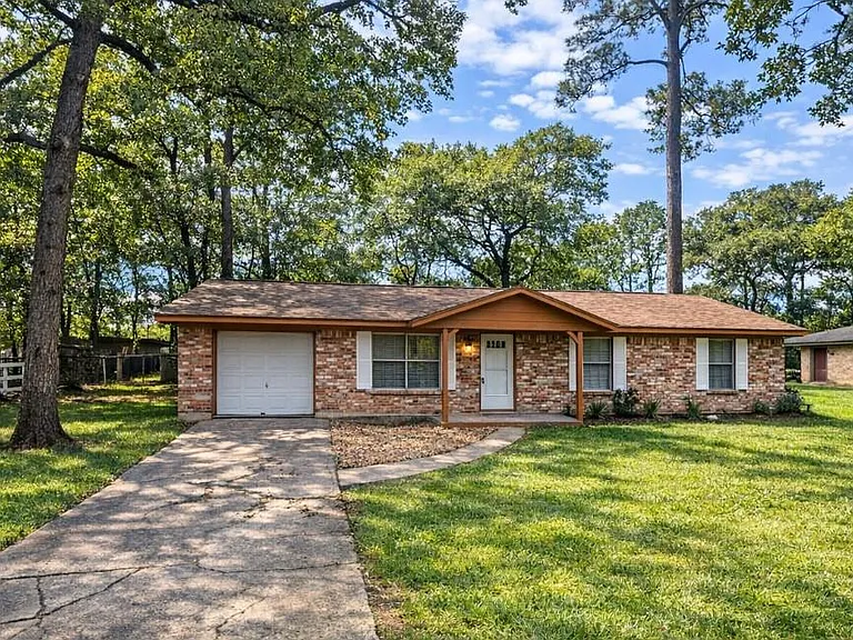 3699 Piney Point Rd — Photo 1