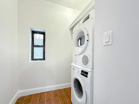 3rd image of 162 E 33rd St Frnt 1