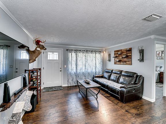 5th image of 1084 Sawyerwood Dr