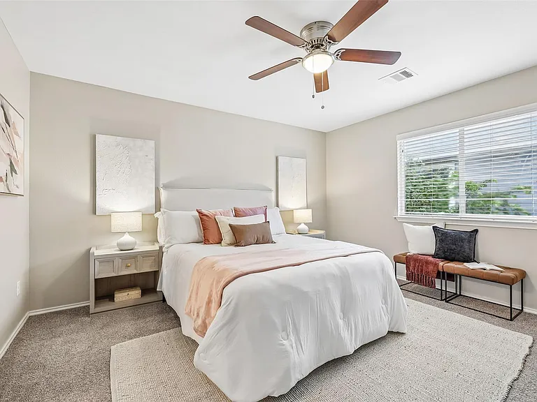 1808 Enchanted Rock Dr — Photo 17