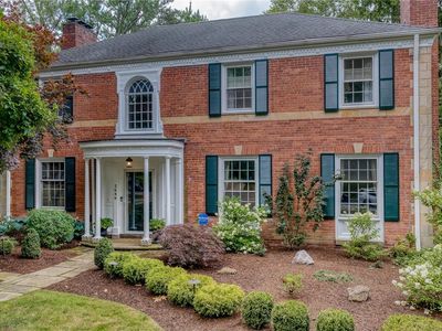 2686 Cranlyn Rd, Shaker Heights, OH, 44122