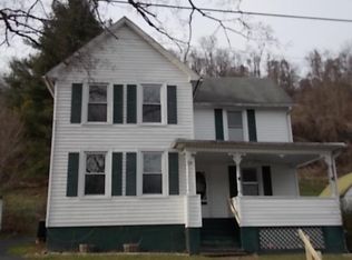 109 Court St, Saltville, VA 24370