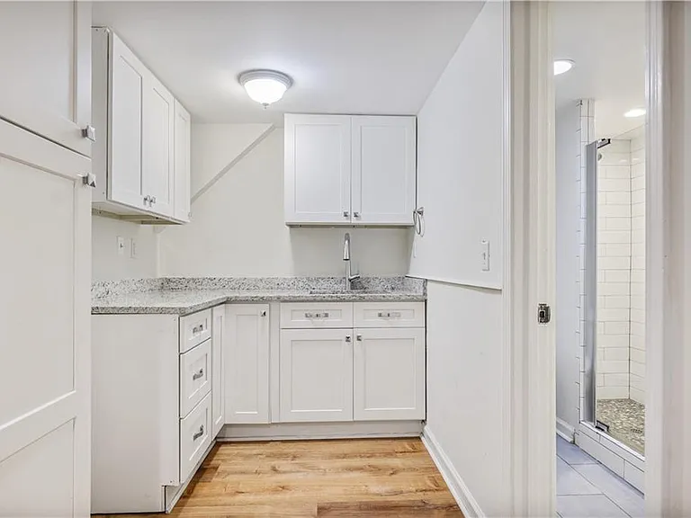 2509 Sharondale Dr NE — Photo 31