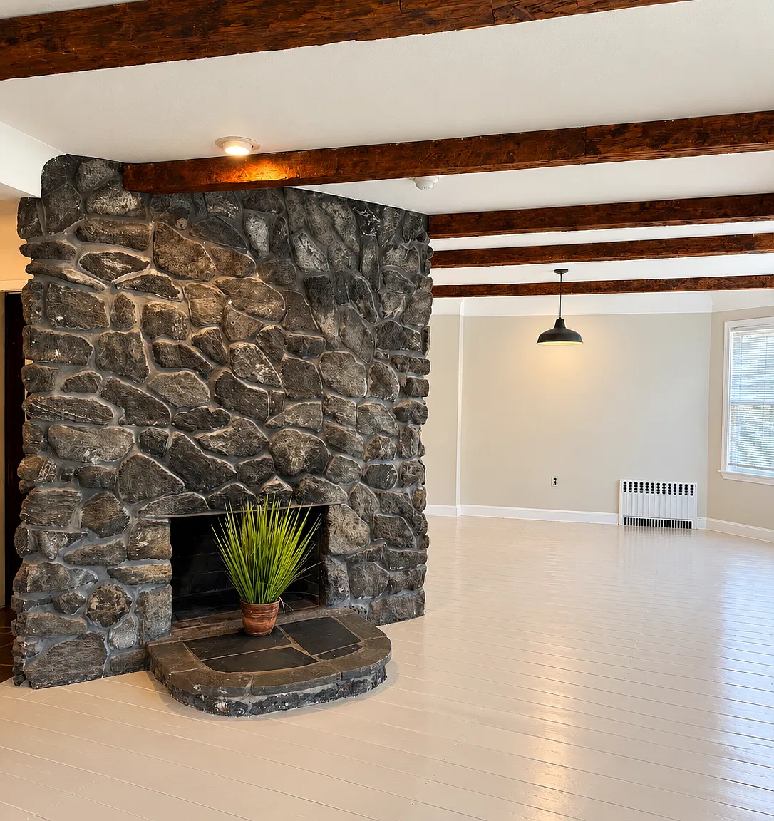 2 bed, 700 sqft, $2,400 — Photo 1