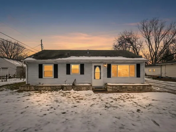 52363 Filbert Rd, Granger, IN 46530