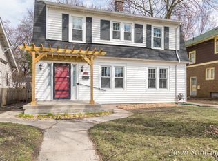 1906 Madison Ave SE, Grand Rapids, MI