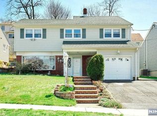 148 13th St, Wood Ridge, NJ 07075