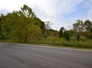 1238 Sussex Dr, Kingsport, TN 37660