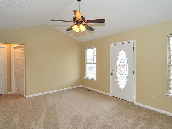 5th image of 117 Clear Lake Dr