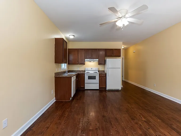 3033 Poole Rd #100 — Photo 7