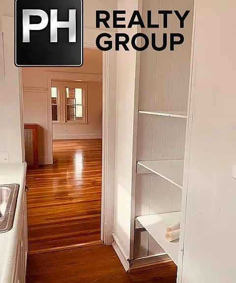11 Francis St #9 — Photo 6