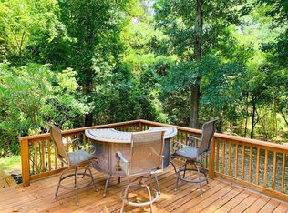 5038 Lakeshore Dr, Willis, TX 77318