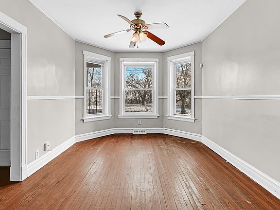 2nd image of 7130 S Langley Ave