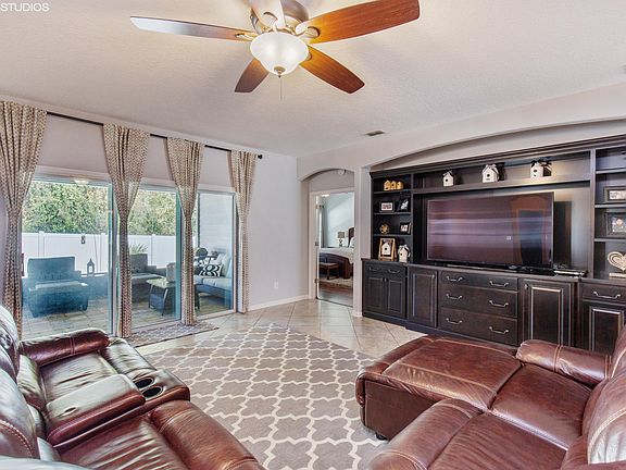 4th image of 79842 Plummers Creek Dr