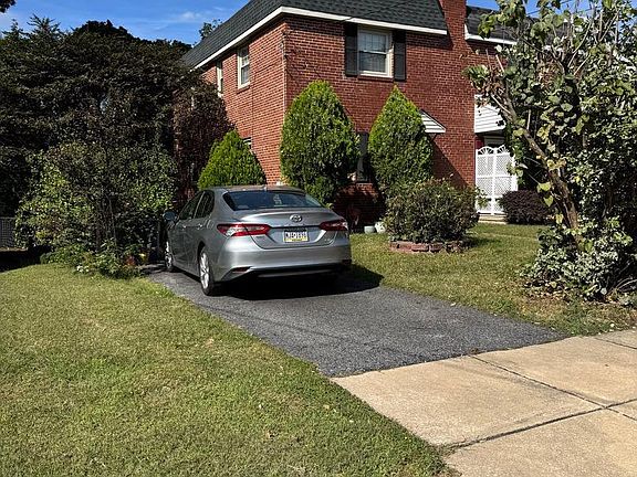 4th image of 236 Willard Dr