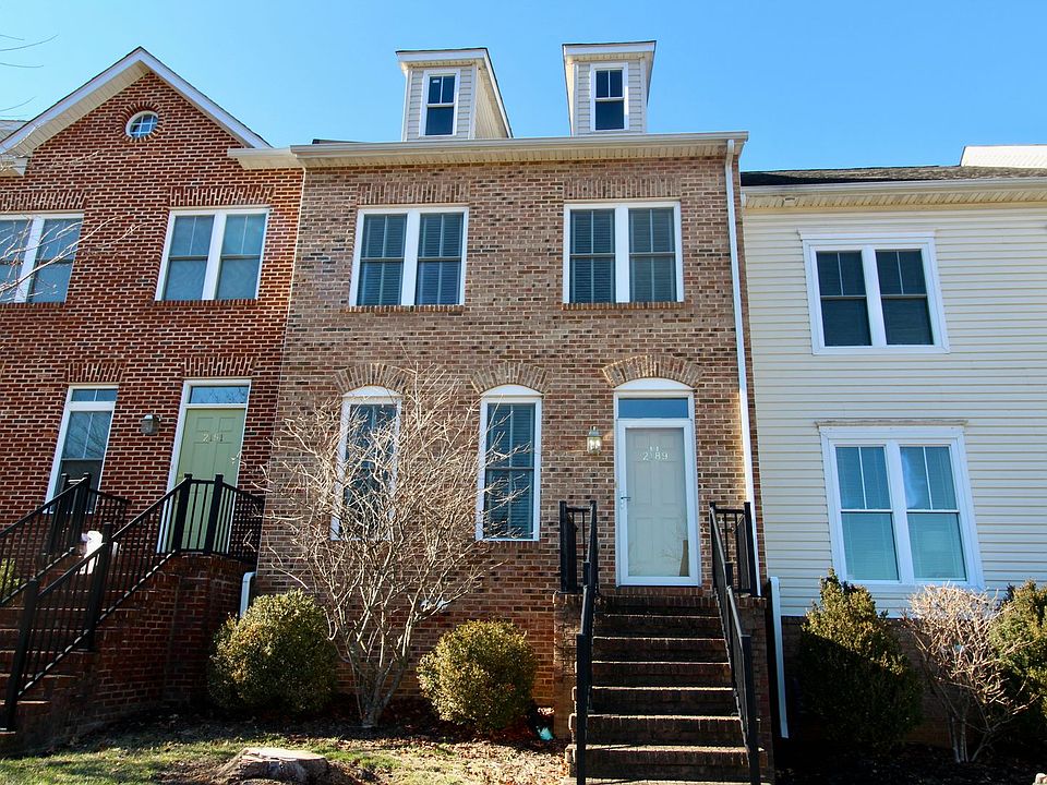 1st image of 2189 Deyerle Ave