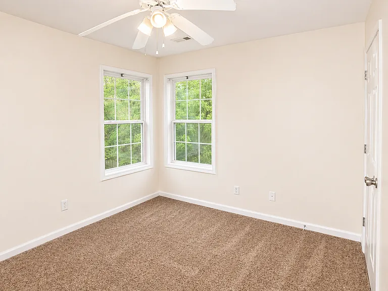 3443 Quicksilver Ln — Photo 21