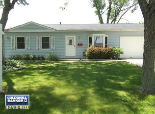 316 Ridge Cir, Streamwood, IL 60107