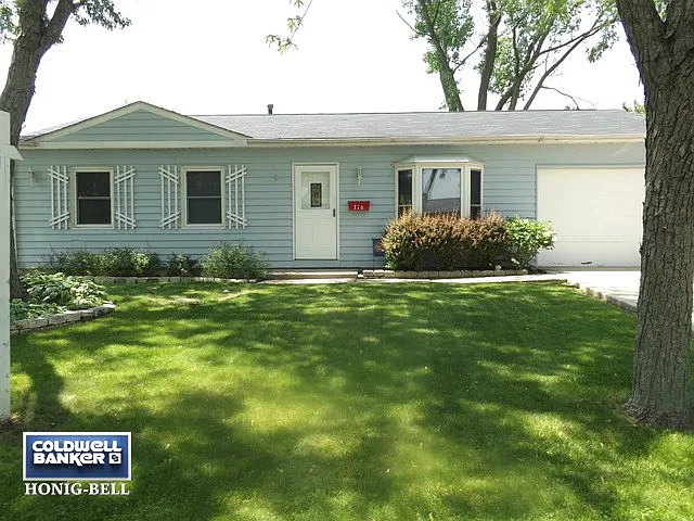 316 Ridge Cir photo 1