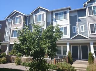 3004 SW Bataan St, Seattle, WA 98126