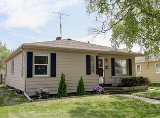 7703 33rd Ave, Kenosha, WI 53142