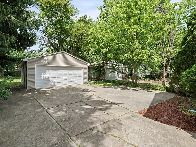 1600 Victoria Ave #DOWN — Photo 21