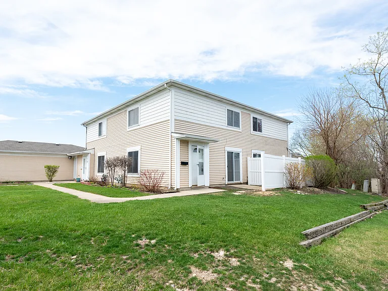 1673 Cornell Dr #1673 — Photo 1