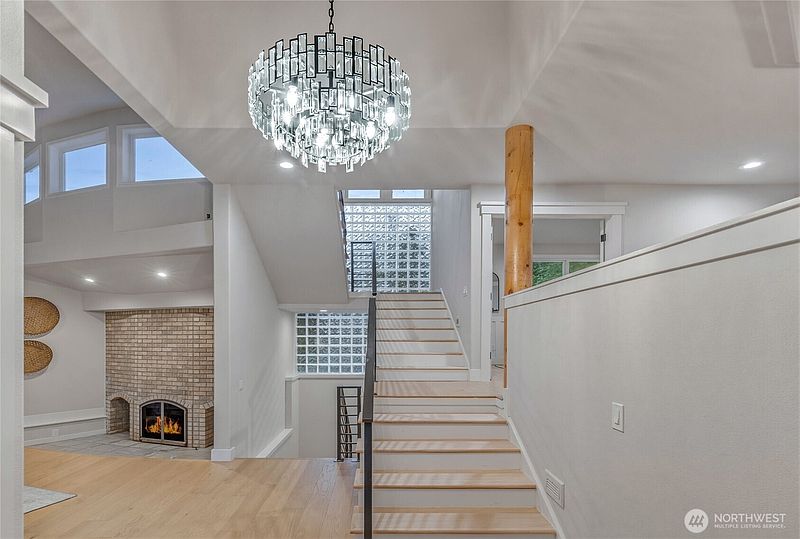 3rd image of 12621 49th Street Ct E