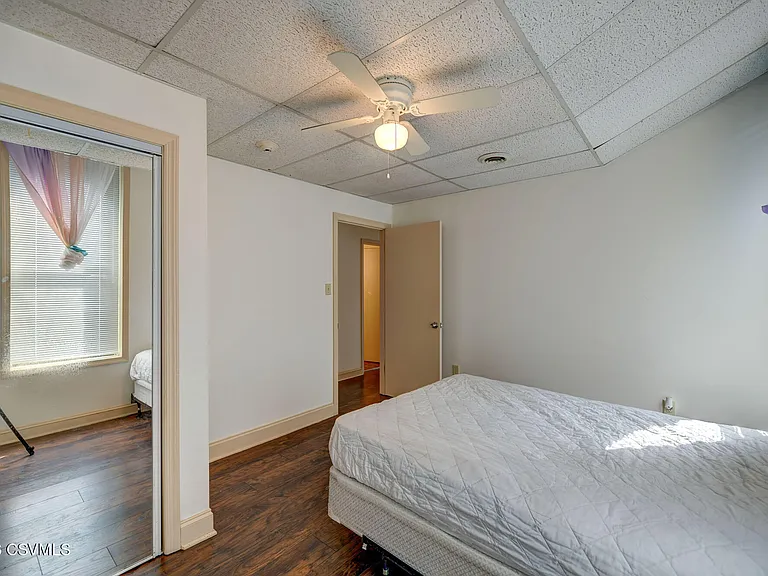 105 W Main St #3RDFLAPT2 — Photo 13