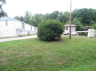 91 Plaster Rd, Fieldale, VA 24089