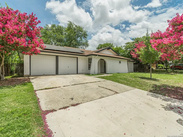 5827 Burkley Springs, San Antonio, TX 78233