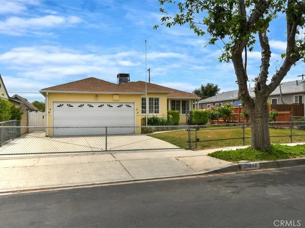 19848 Archwood St, Winnetka, CA 91306
