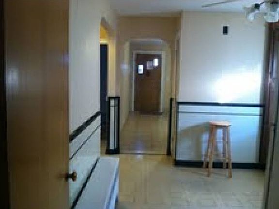 front door walk thru to k