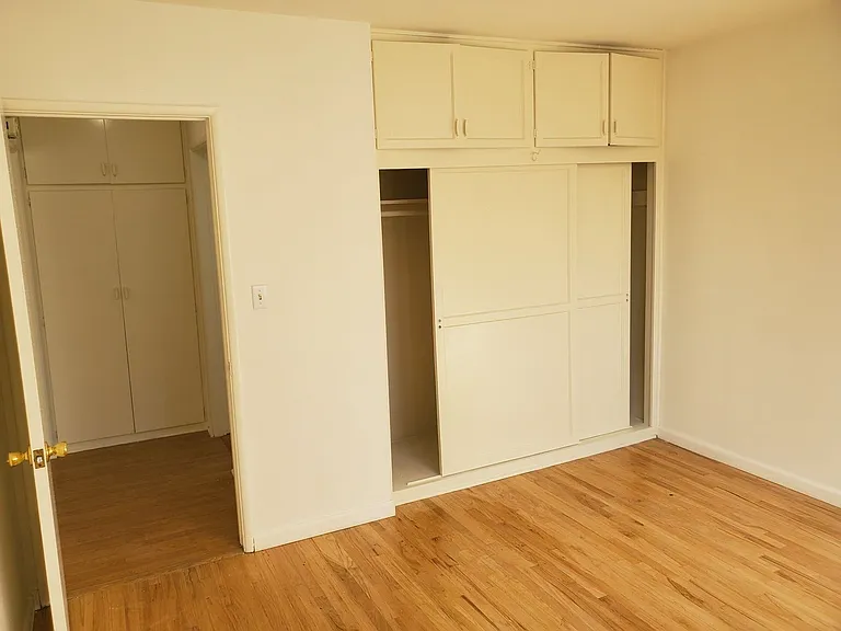 11401 Washington Pl — Photo 4