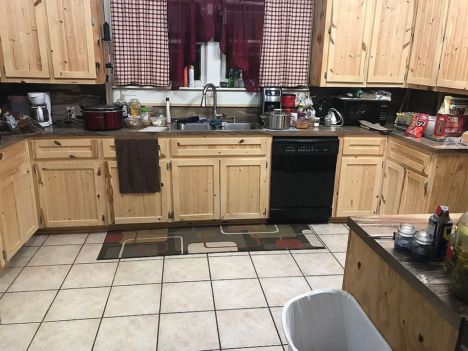1st image of 620 N Aydelotte
