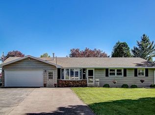 5973 Woodland Dr, Waunakee, WI 53597
