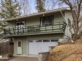 1711 Otter St, Anchorage, AK 99504